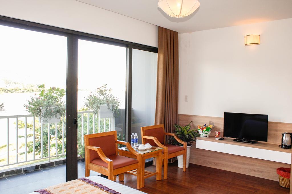 Ruby Hotel Ha Long Esterno foto