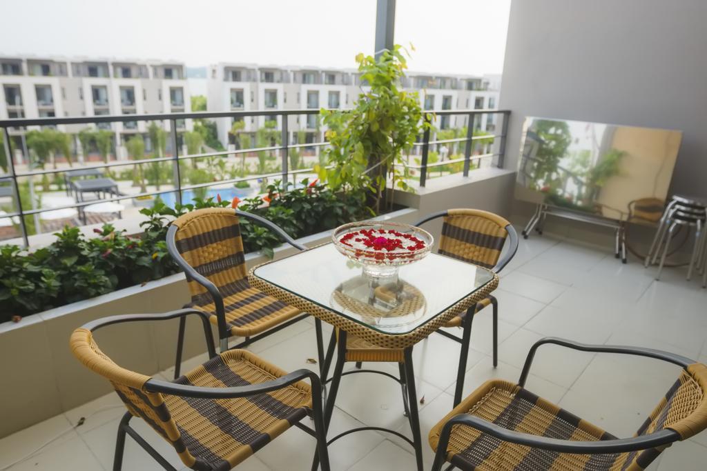 Ruby Hotel Ha Long Esterno foto