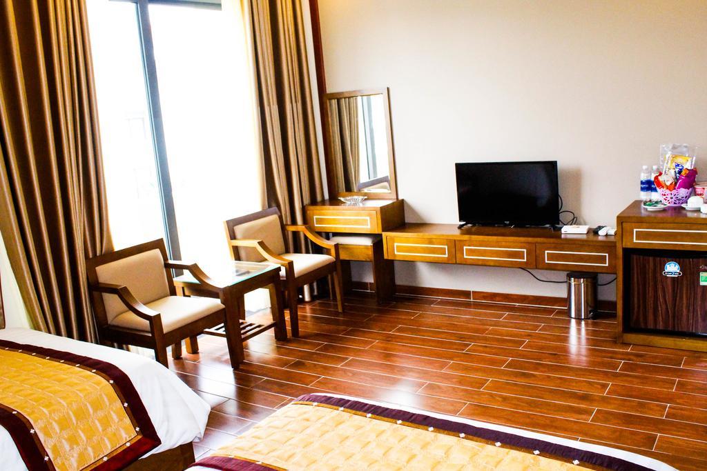 Ruby Hotel Ha Long Esterno foto