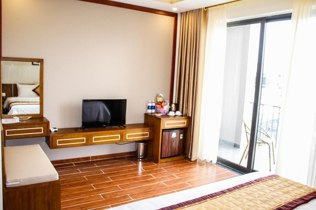 Ruby Hotel Ha Long Esterno foto